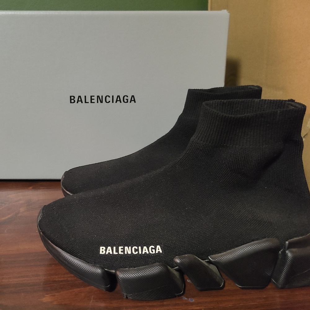 Balenciaga 2.0 lt speed sneaker